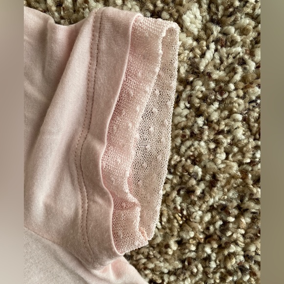 Red Valentino 100% modal pink short sleeve top wz floral bow & lace piping. XS. - Picture 5 of 10